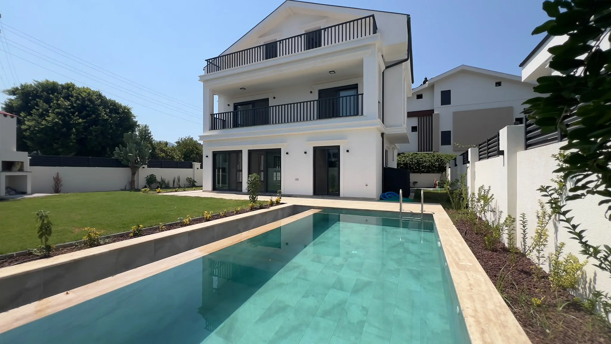 Home in Babatasi